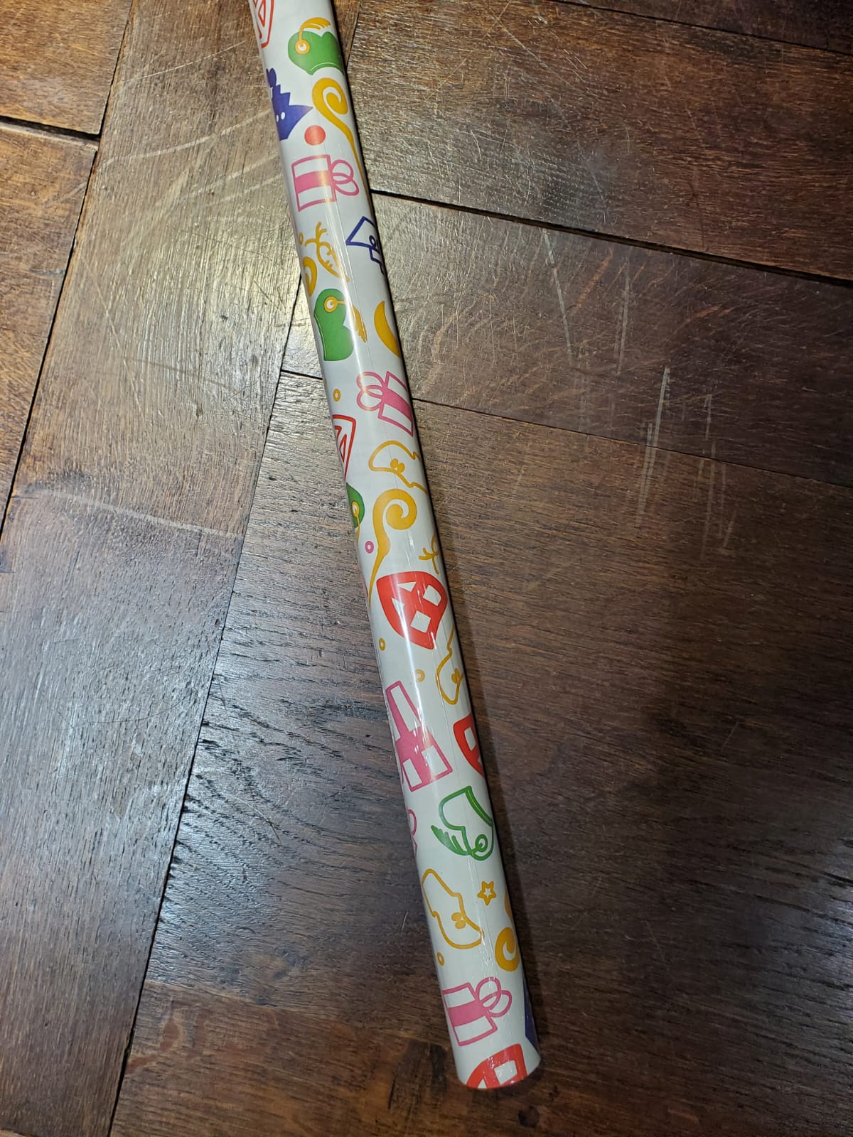 Cocktailprikkers Nederlandse vlaggetjes (Decoratieve tandenstokerspiesjes met Nederlandse vlag) (50 stuks)