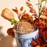Fresh Blooms & Premium Stroopwafels (230 gram)